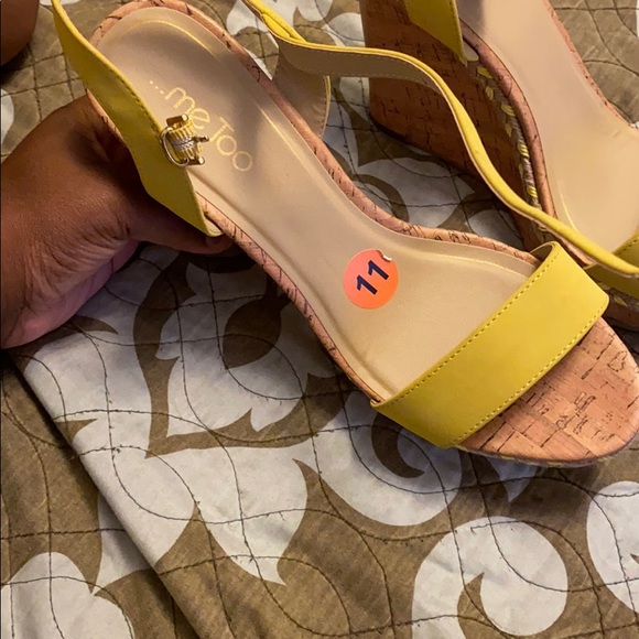 Shoes - Picture 2 of 3